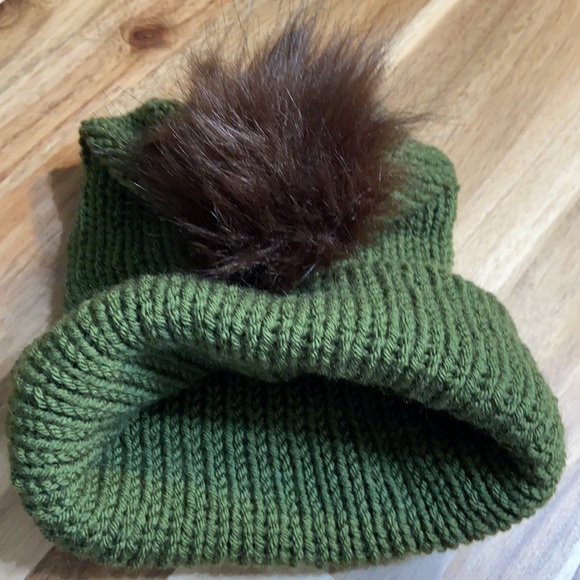 Double layer knitted hat. New🧶🆒 - Picture 2 of 3